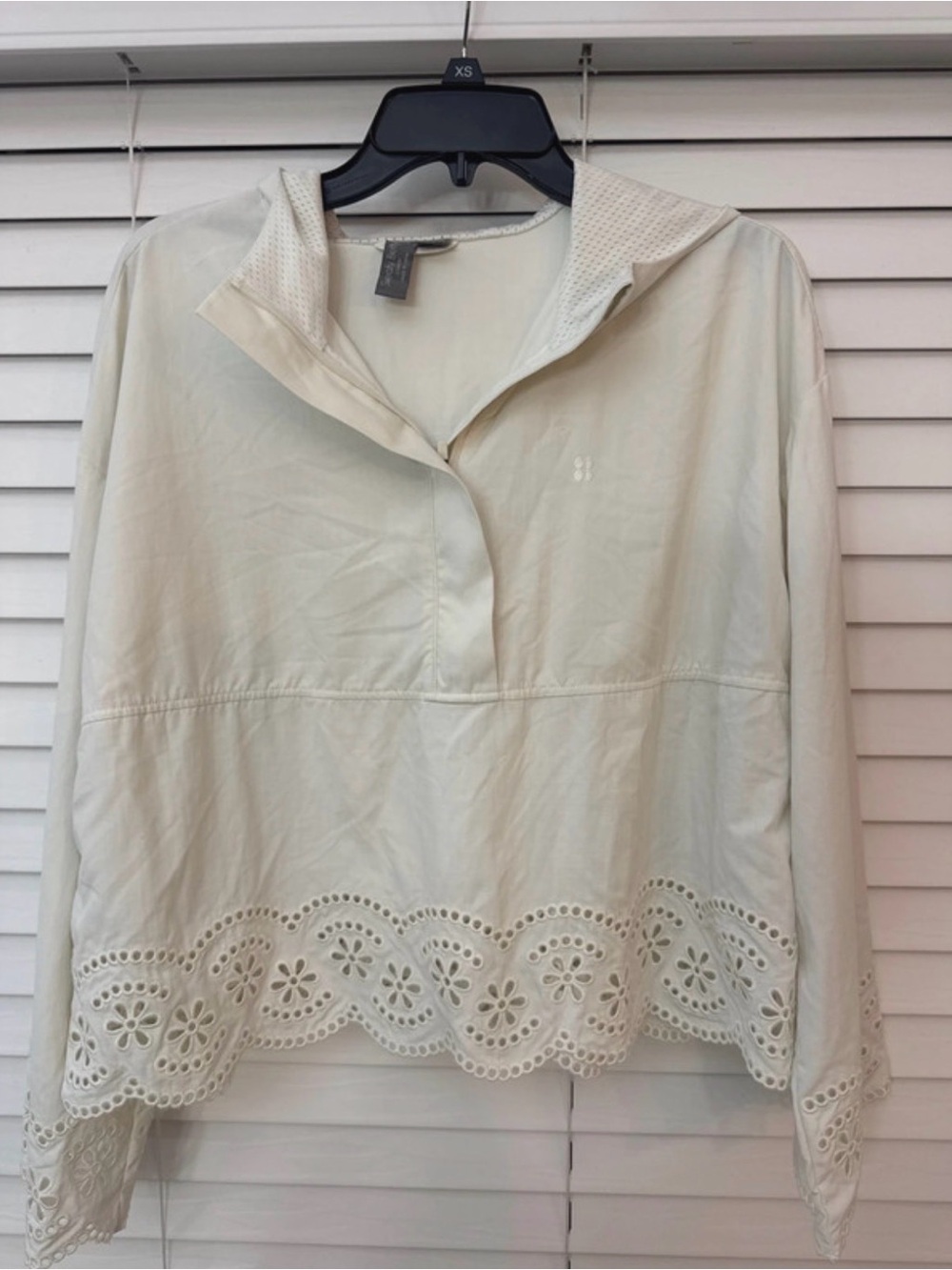 Sweaty Betty Cream Eyelet-Hem Long-Sleeve Pullover